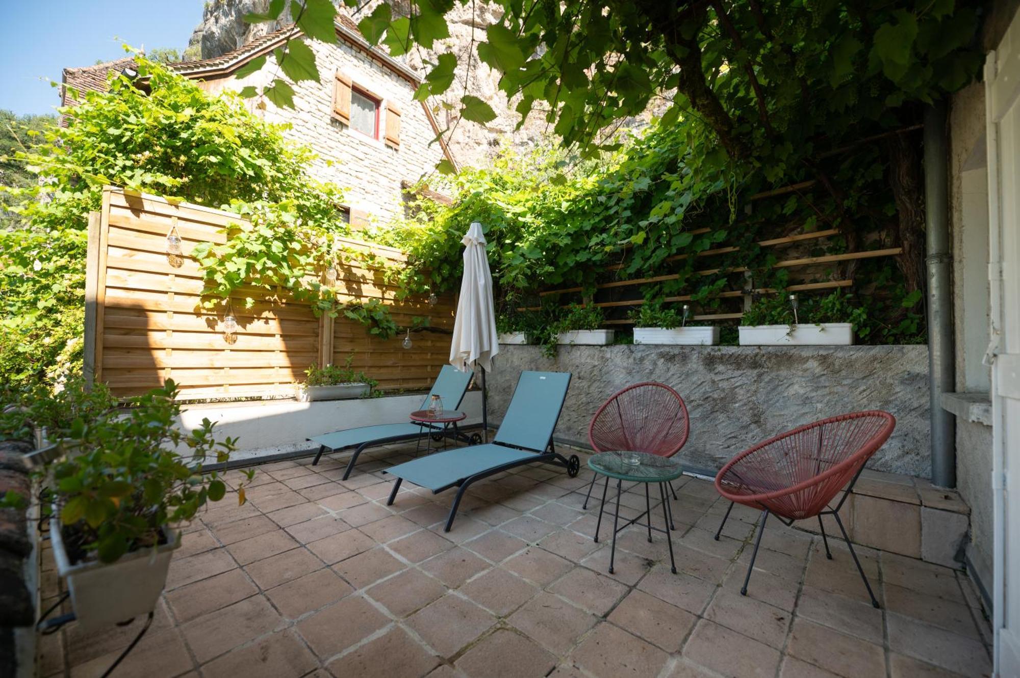 Logis Hotels - Hotel Restaurant Domaine Les Falaises Martel Exteriér fotografie